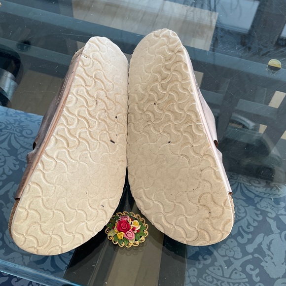 Birkenstock Metallic Sandals - Picture 13 of 14